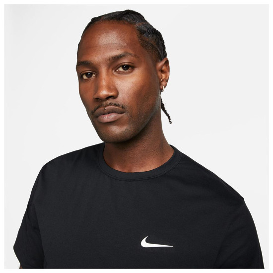 Nike Ανδρική κοντομάνικη μπλούζα Hyverse Dri-FIT UV Versatile T-Shirt